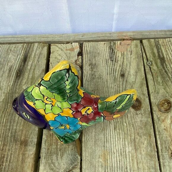 Hand Painted Talavera Ceramic Fish Figurine Made in Mexico Multicolor Folk Art - Picture 6 of 8